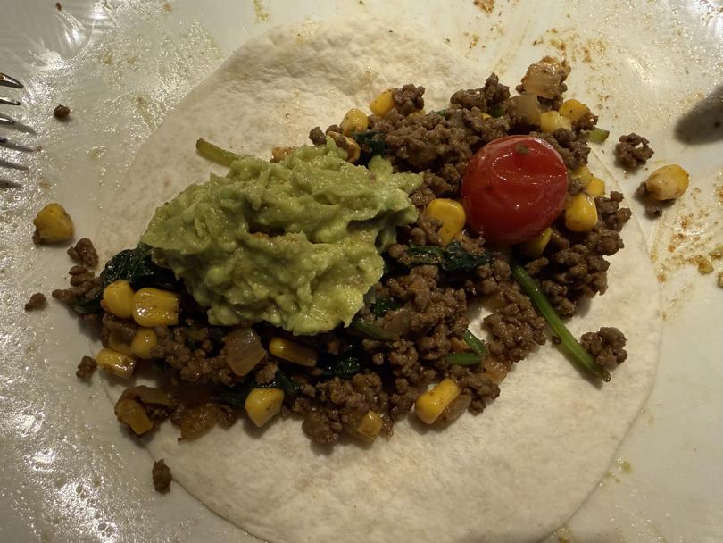 Gehakt taco's met groenten en guacamole